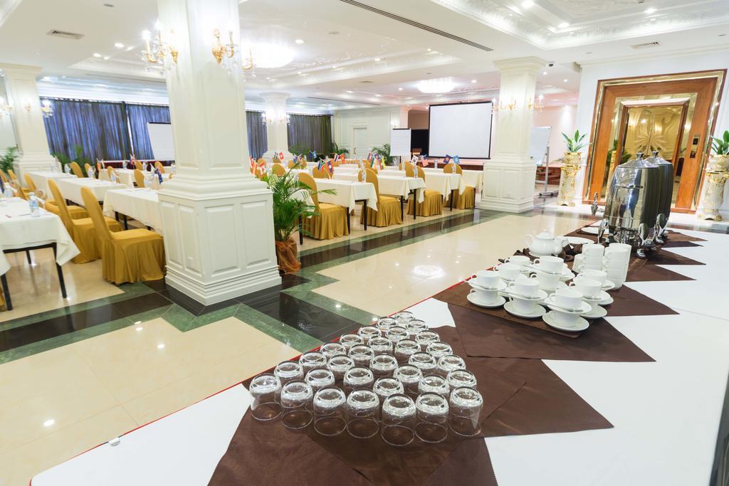 Regency Angkor Hotel Siem Reap Exterior foto